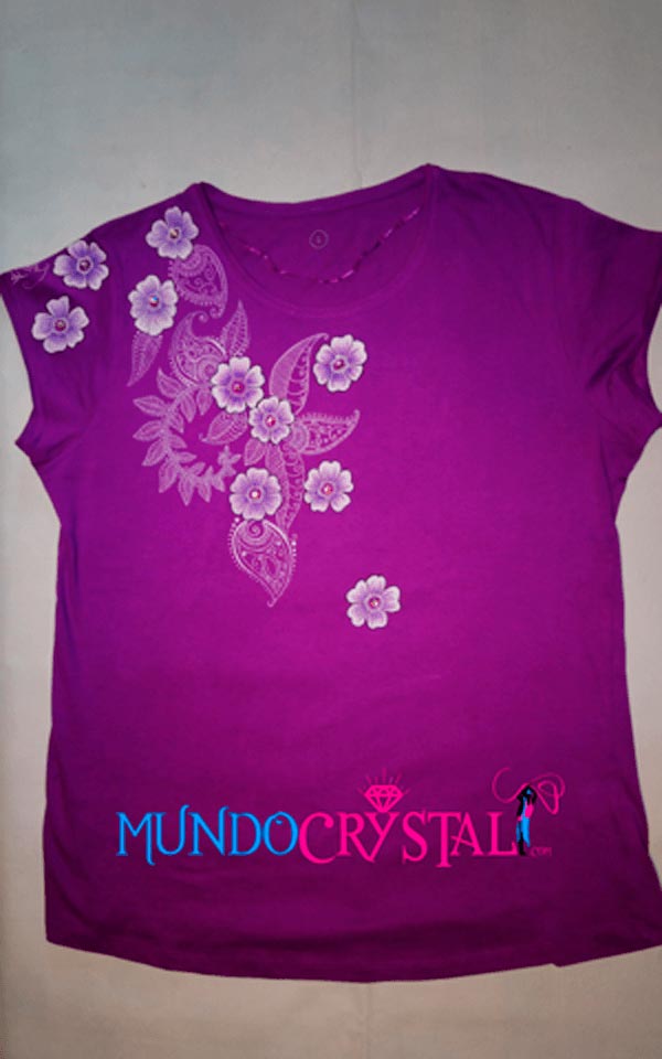 camiseta pintada a mano con pincel