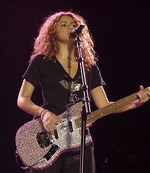 swarovski y la guitarra de shakira