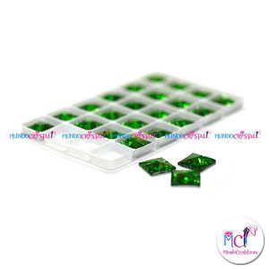 square-sew-on-green