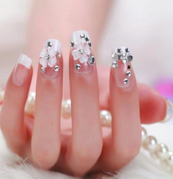 25 Nail Art Ideas Encuentra tu diseño favorito con Strass